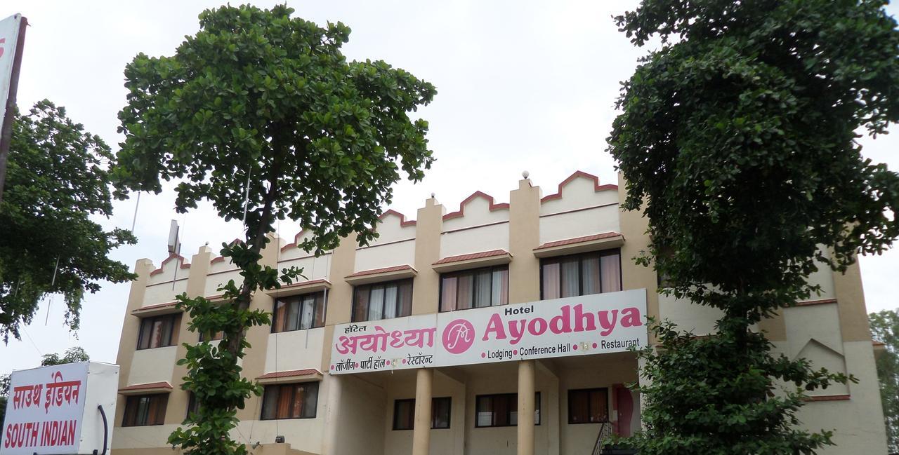 Hotel Ayodhya Nashik Eksteriør billede